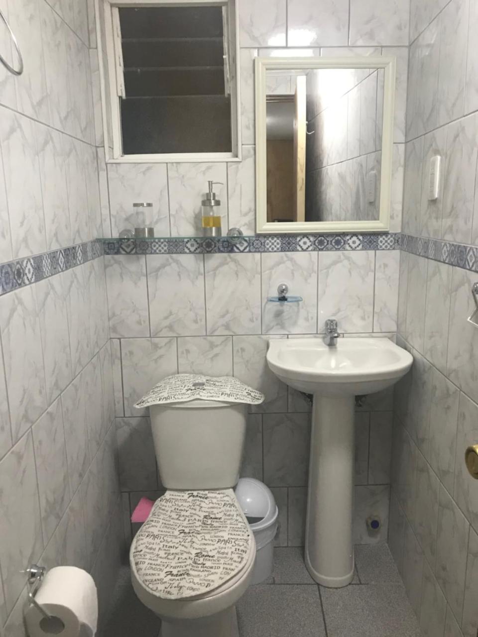Hostal Patagonia Marmol Coyhaique Buitenkant foto